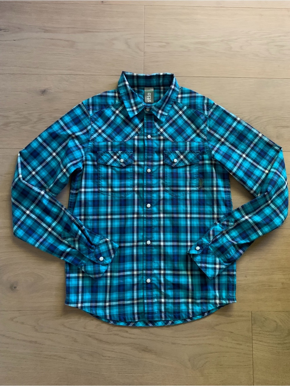 NWOT Stio Eddy Boys 14 Long Sleeve Plaid Shirt Blue Teal Western Snap Outdoor